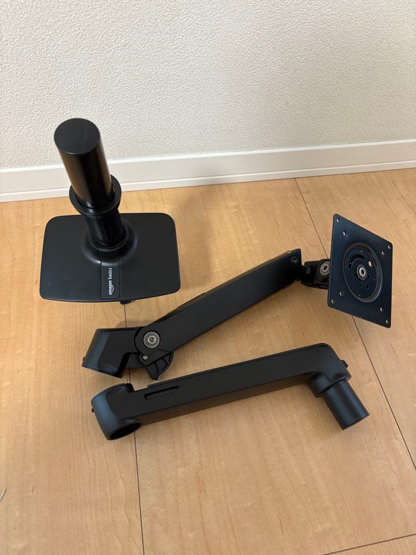 エルゴトロン モニターアーム シングル amazonベーシック