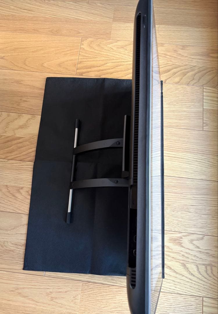 I*e様 Wacom Cintiq22液晶ペンタブレット[DTK-2260K0D