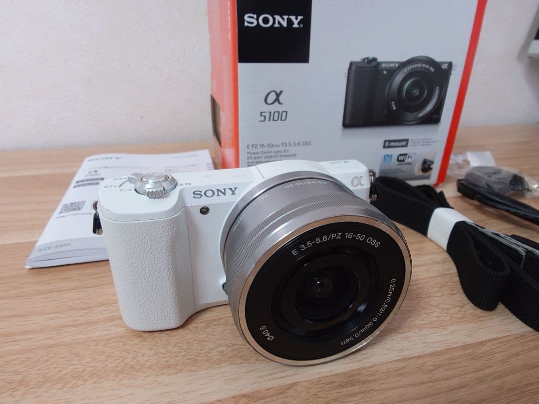 SONY α5100 ホワイト パワーズームレンズキット