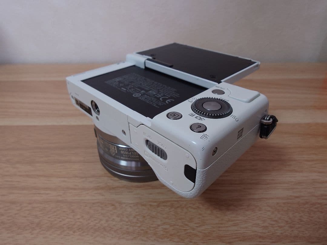 SONY α5100 ホワイト パワーズームレンズキット