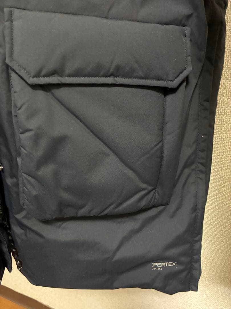 MAMMUT ダウンコートレディース　日本サイズL 試着のみ　ブラック