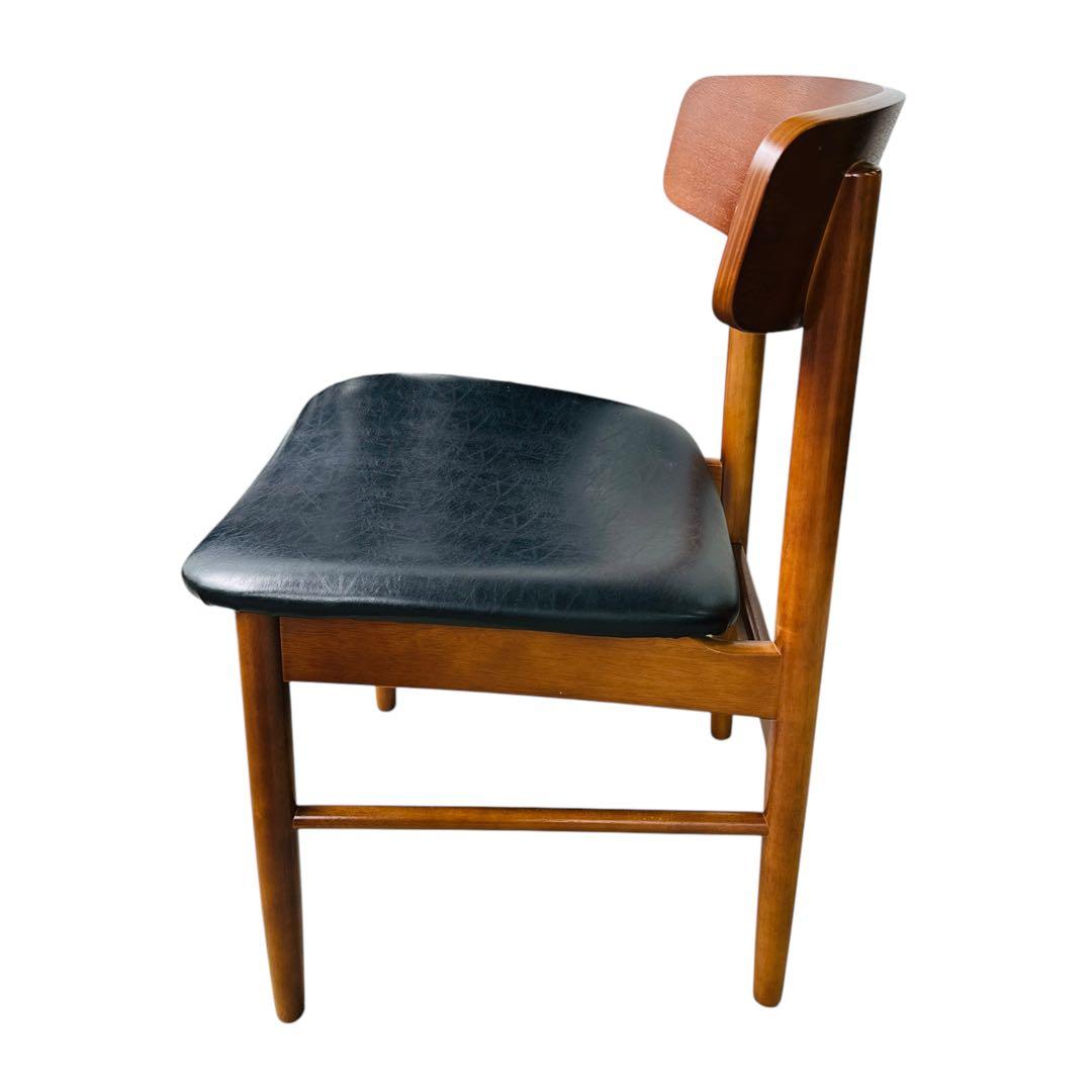 ④美品 カリモク60 Tチェア スタンダードブラック レザー KARIMOKU