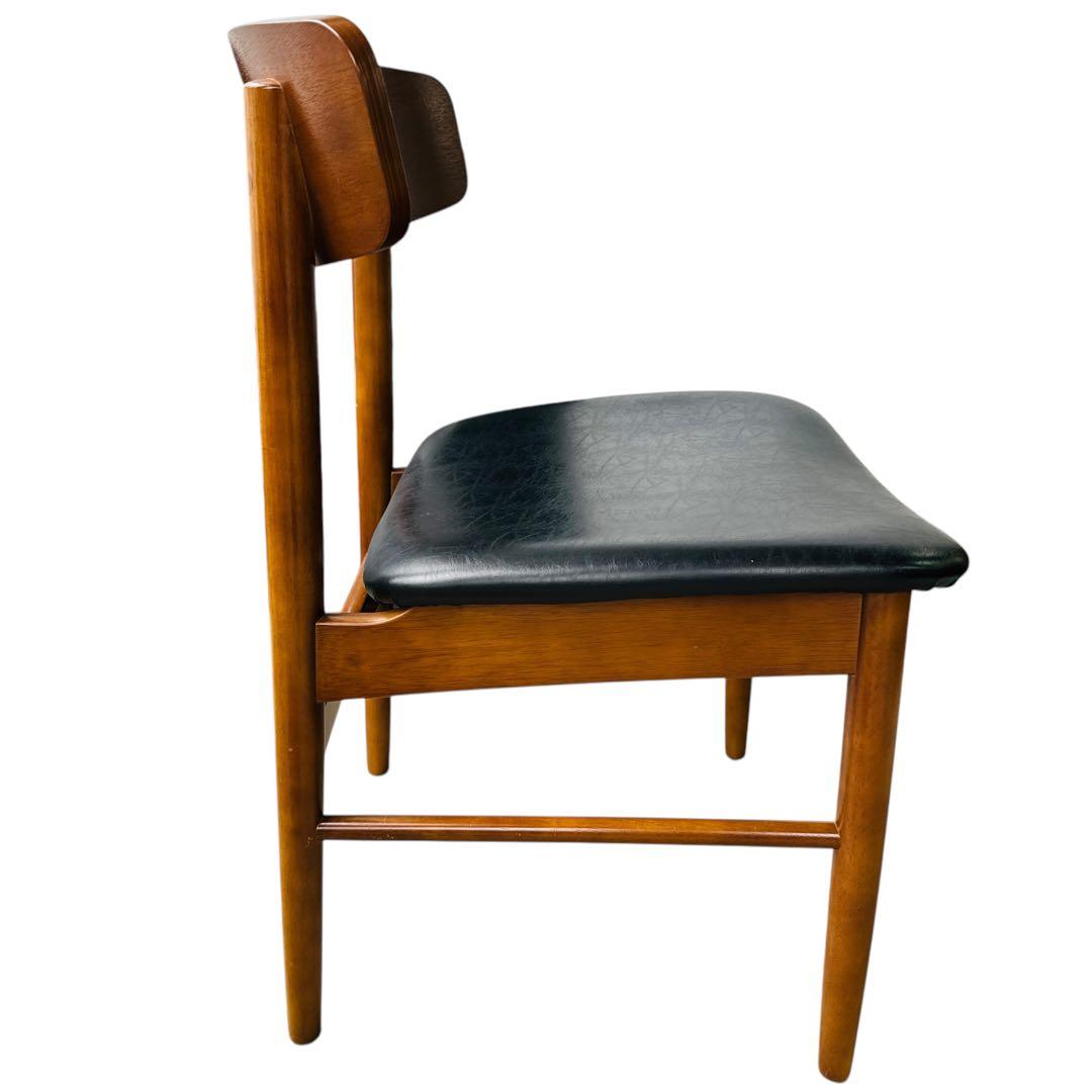 ④美品 カリモク60 Tチェア スタンダードブラック レザー KARIMOKU