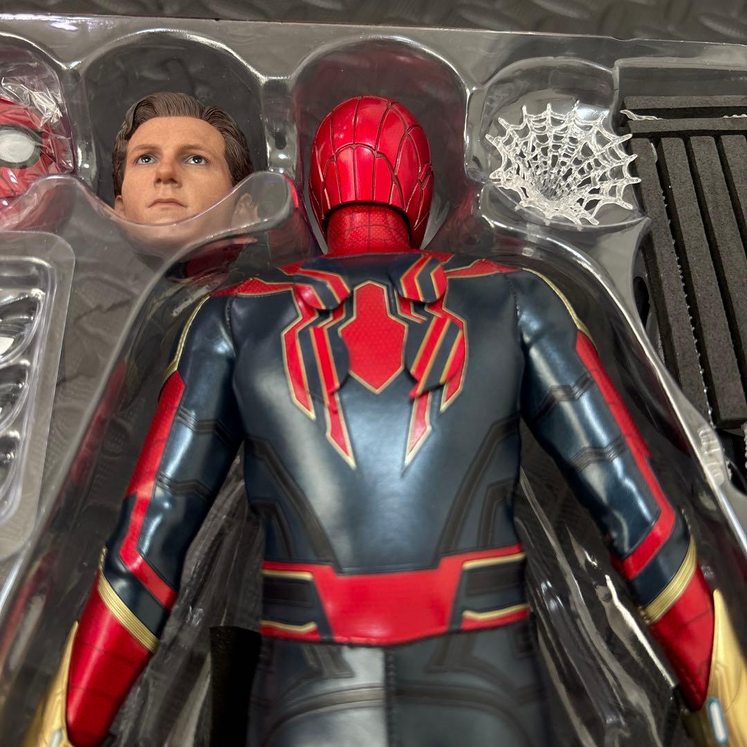 ホットトイズ　アイアン・スパイダー スパイダーマン　マーベル