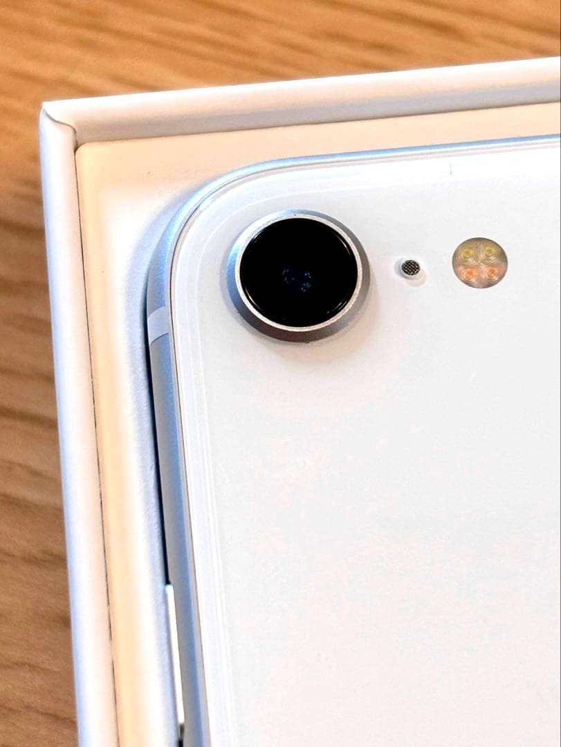 Apple iPhoneSE(第2世代) ホワイト64G/ジャンク品/ボタン不良