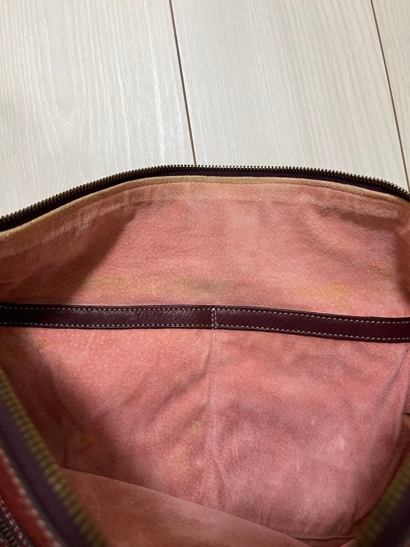 土屋鞄製作所　バーガンディ レザー メッセンジャーバッグ