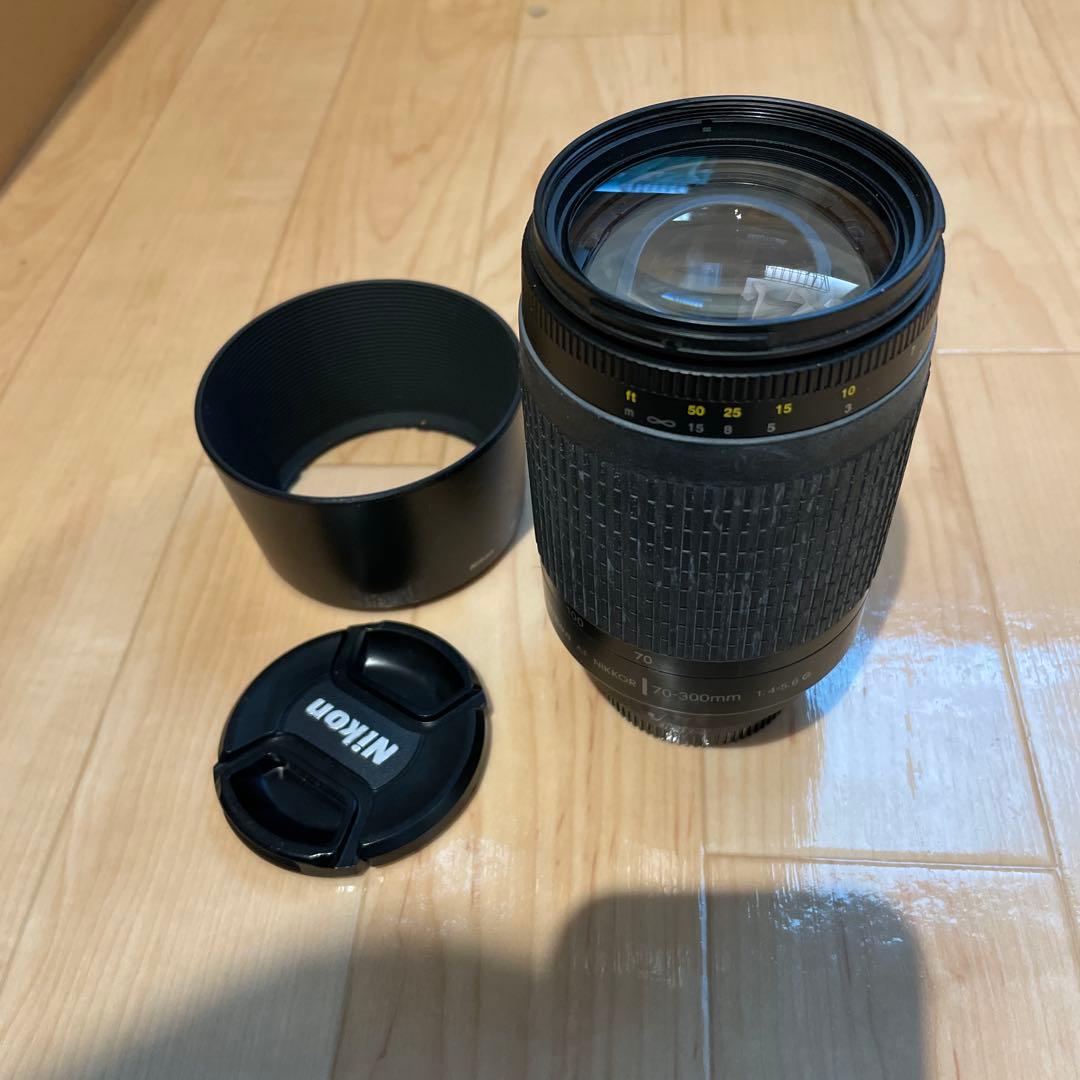 ニコン　Nikon AF 70-300mm 1:4-5.6D　望遠レンズ