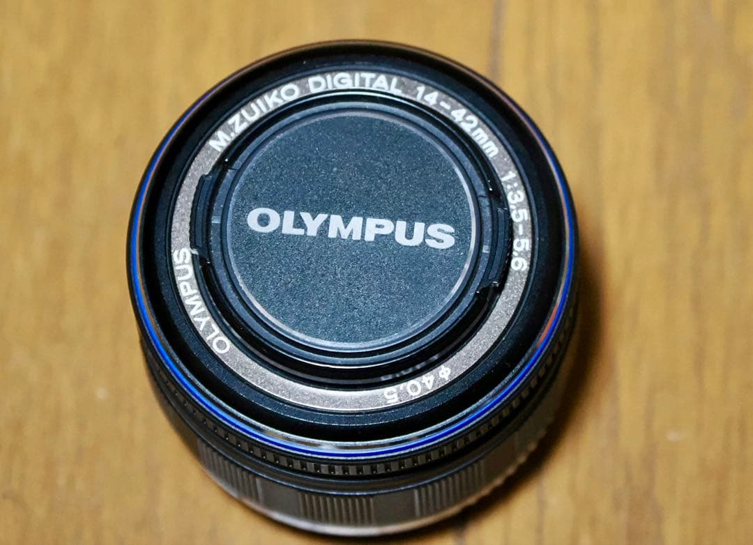 OLYMPUS PEN E-P1 ツインレンズキット(17mm+1442mm)