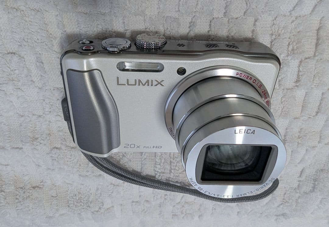 デジタルカメラ Panasonic LUMIX DMC-TZ30