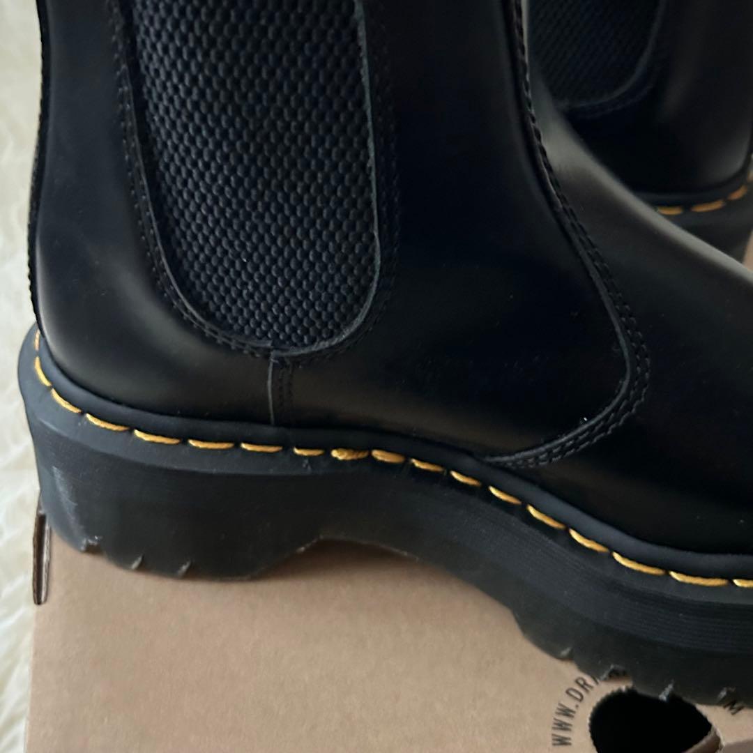 【ドクターマーチン】チェルシーブーツ　黒　厚底　サイドゴア　UK4 23.0㎝