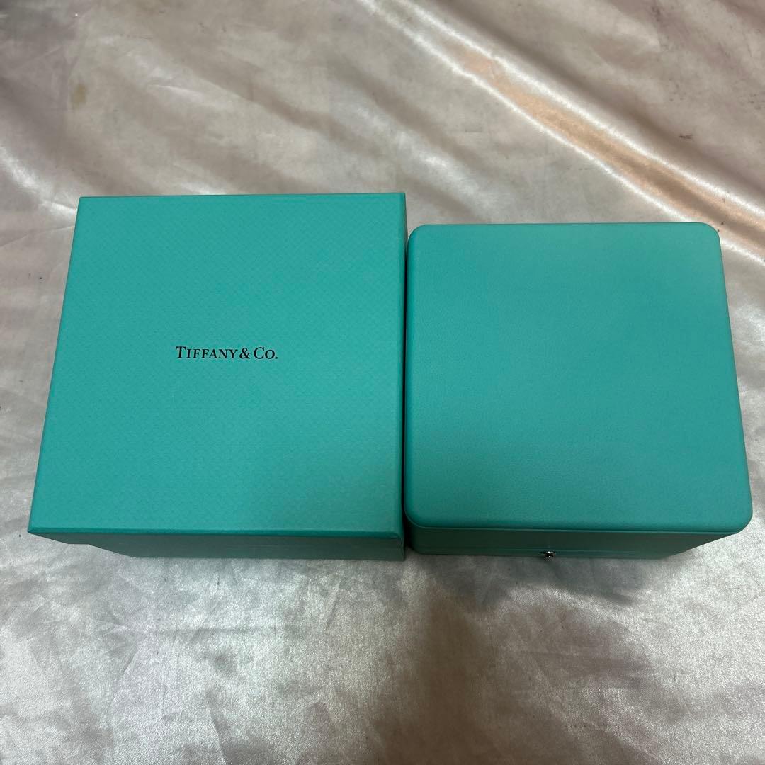 ティファニーTiffany腕時計空箱ターコイズブルー