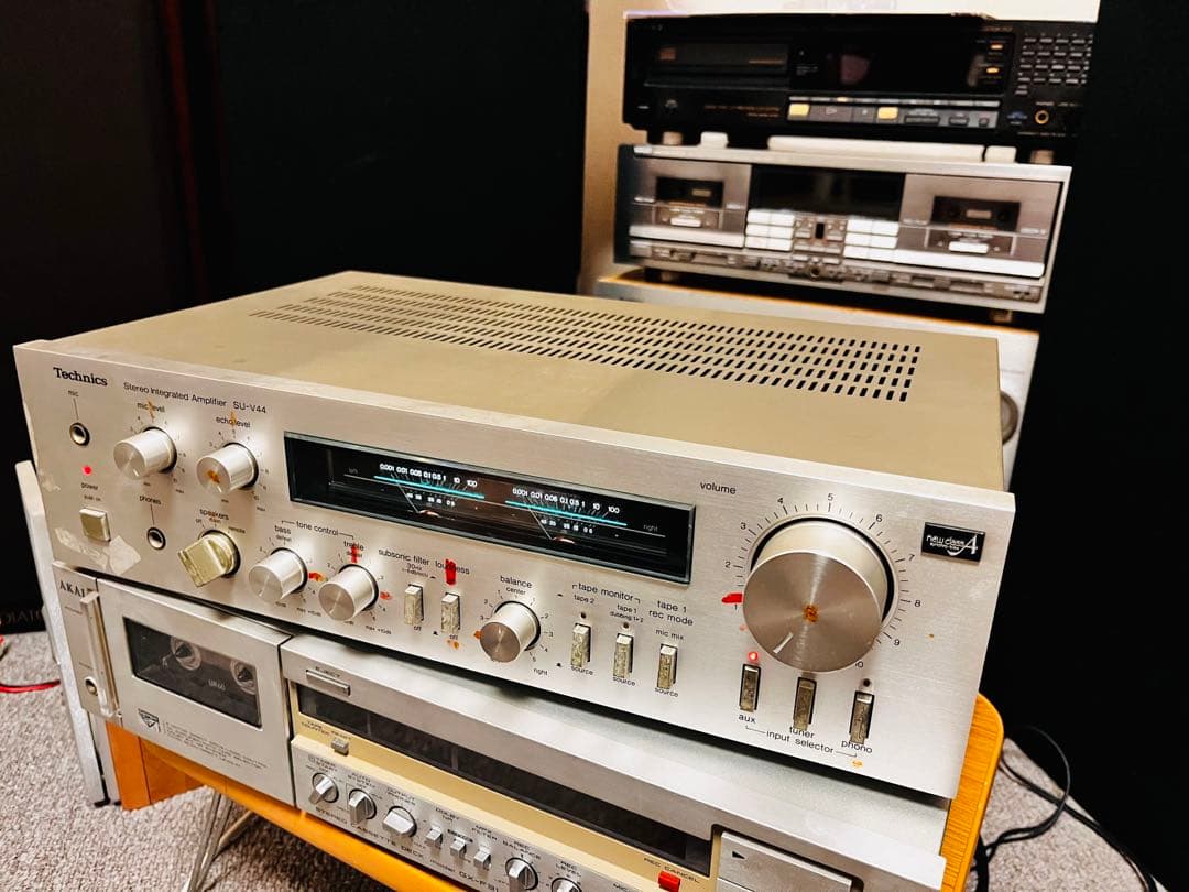 TECHNICS SU-V44プリメインアンプ