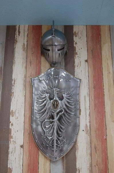 アウトレット 盾とマスク 西洋 甲冑 オブジェ 店内装飾 防具 かっこいい