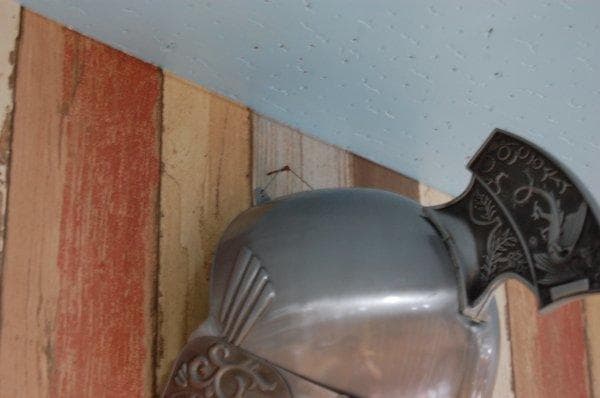 アウトレット 盾とマスク 西洋 甲冑 オブジェ 店内装飾 防具 かっこいい