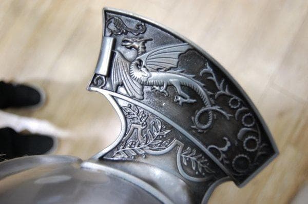 アウトレット 盾とマスク 西洋 甲冑 オブジェ 店内装飾 防具 かっこいい