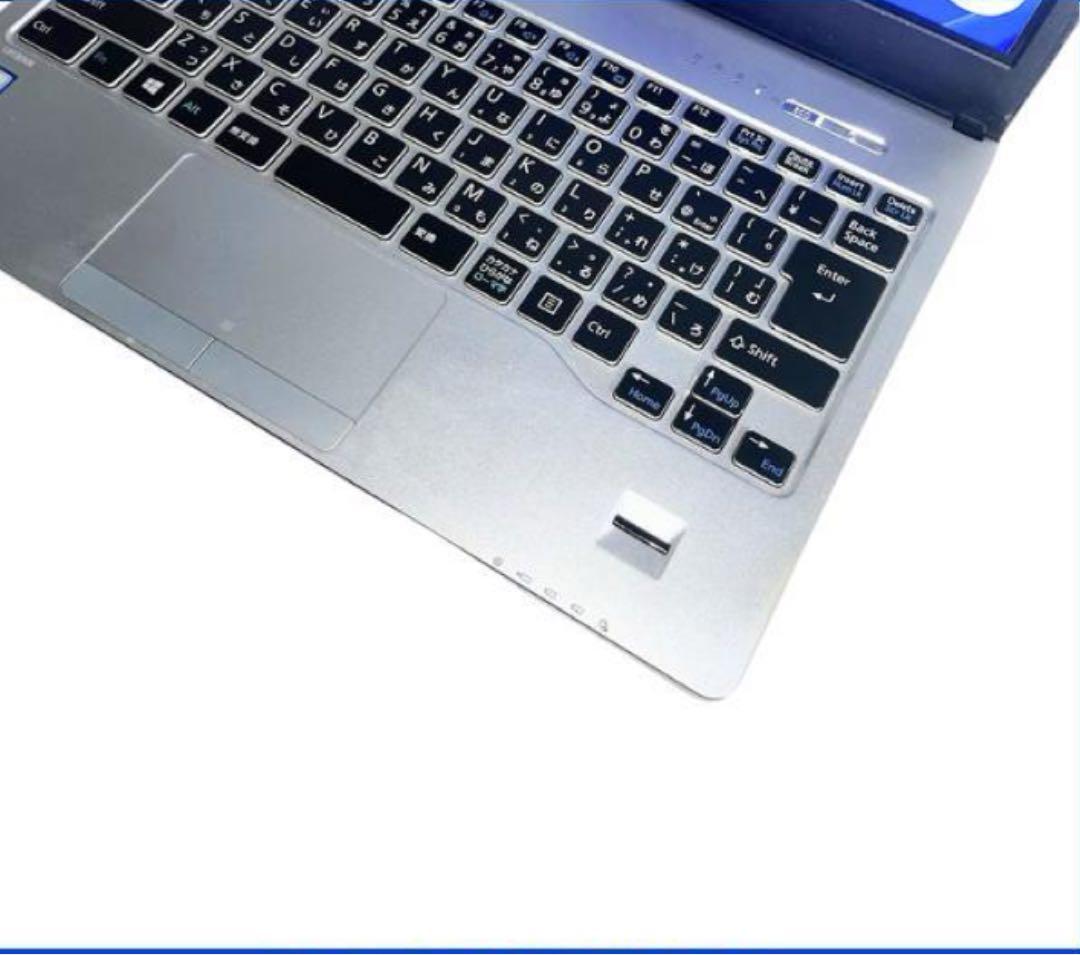 富士通 Corei5 Windows11 Office:F322