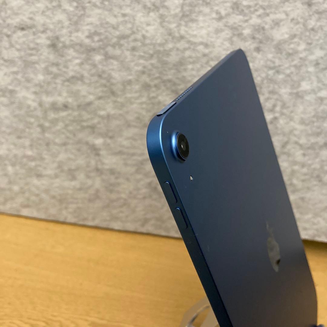 【美品】iPad 第10世代 64GB Wi-Fiモデル ブルー カバー付き