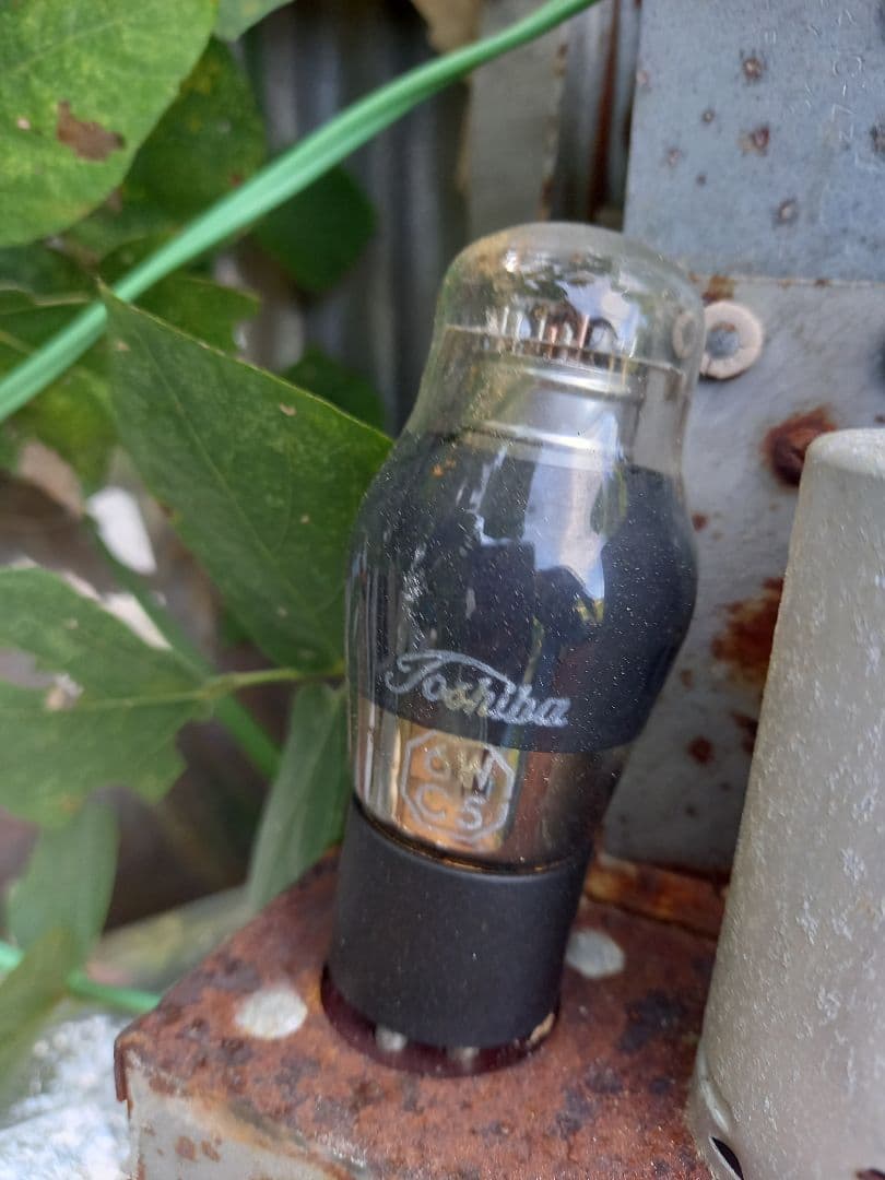 昔の真空管ラジオジャンク