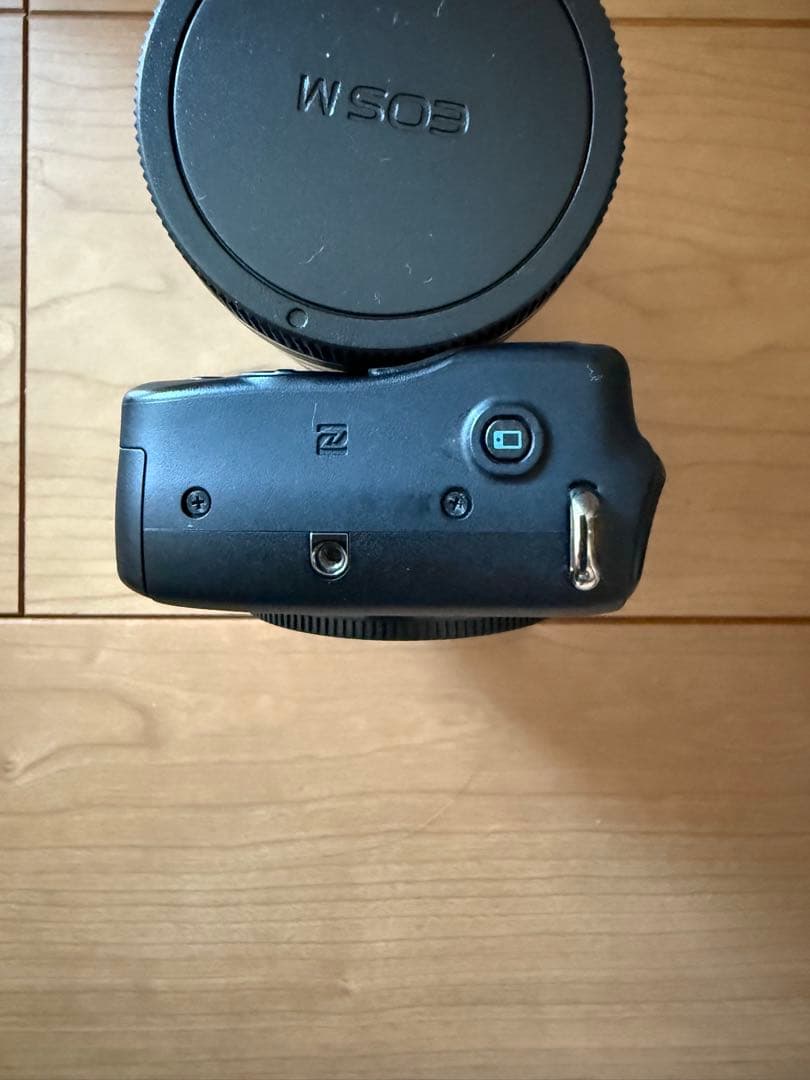 Canon EOS M 10 ミラーレス一眼カメラ 本体とレンズセット