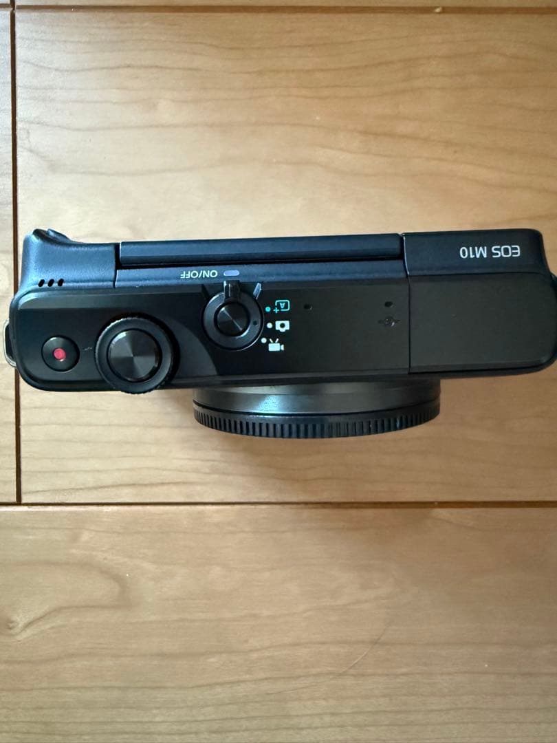 Canon EOS M 10 ミラーレス一眼カメラ 本体とレンズセット