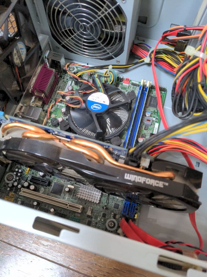 デスクトップPC i5 3.4GHz / グラボ GTX660 / 8Gメモリ