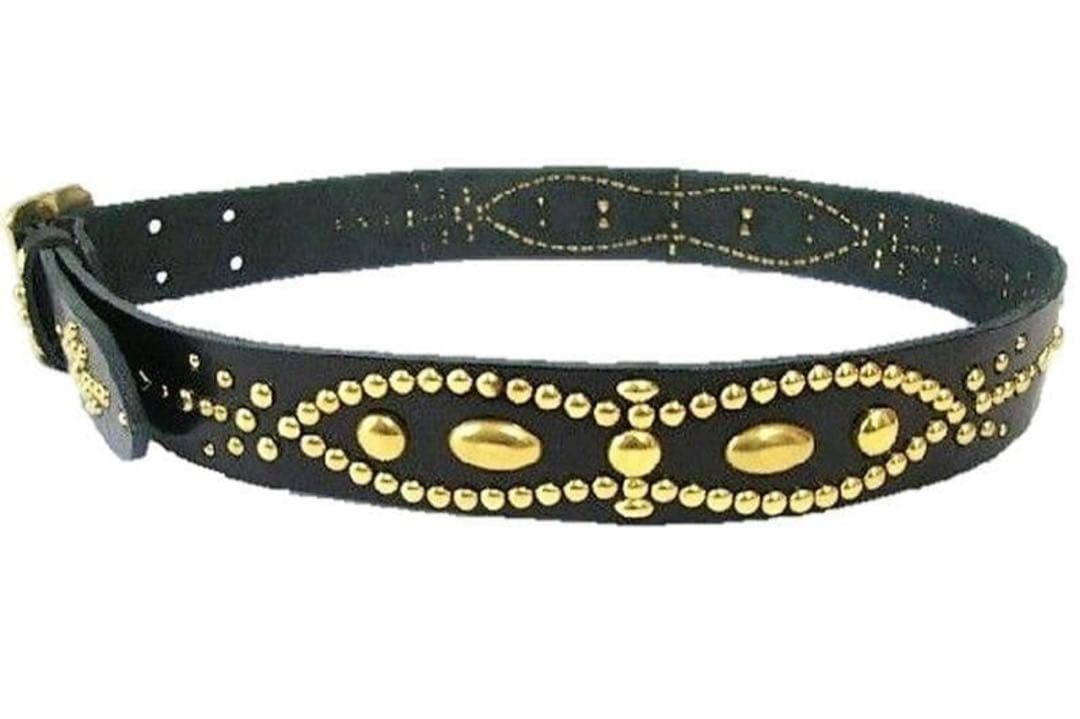 真鍮製バックル　栃木レザーピーナッツ型スタッズベルト　黒　４０ｍｍ幅　一枚革