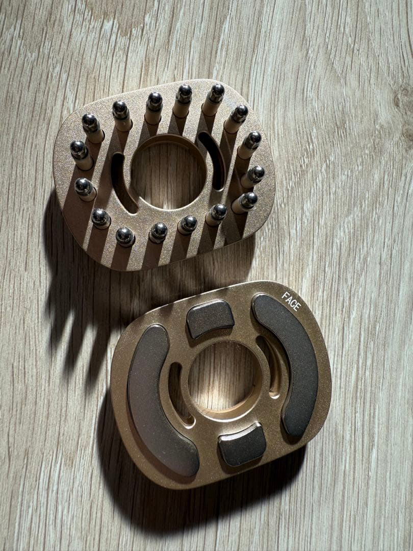 【即購入OK 】　【期間限定さらに値下げ】　美顔器　リフトーン