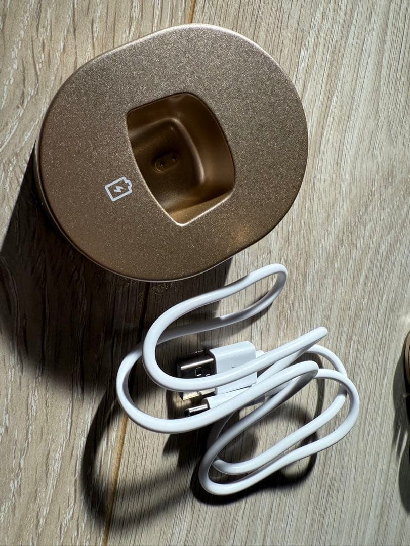 【即購入OK 】　【期間限定さらに値下げ】　美顔器　リフトーン