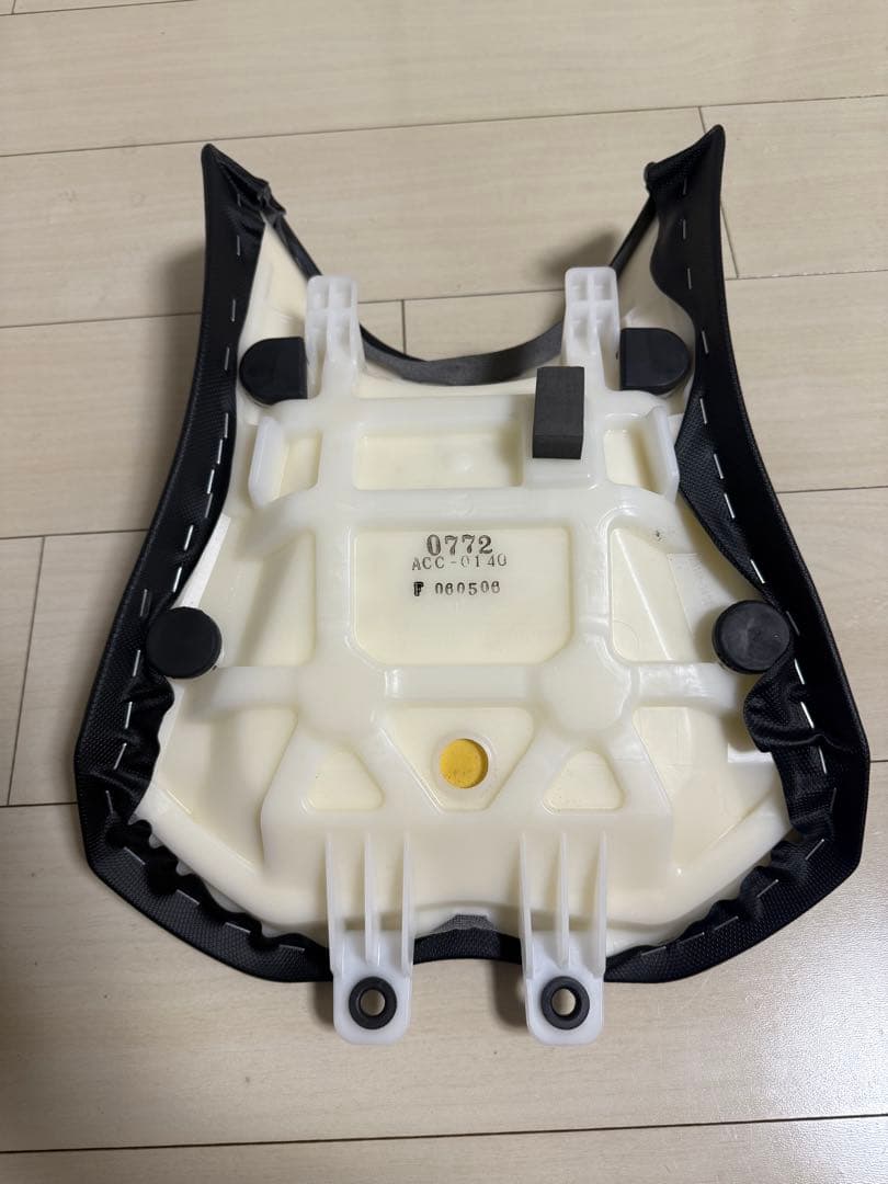 美品　Ninja1000SX 純正ローシート