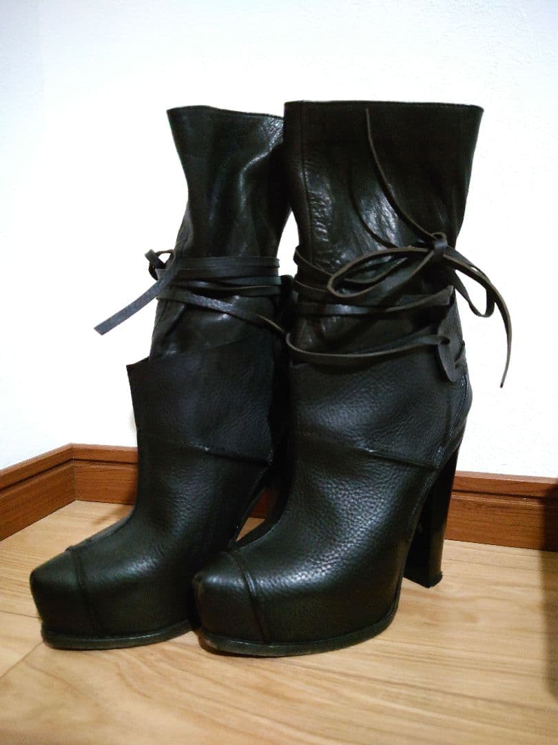 CINZIA ARAIA レザーブーツ