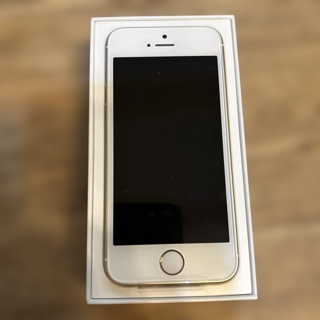 saharaiPhone SE 第一世代32G新品未使用品要バッテリー交換