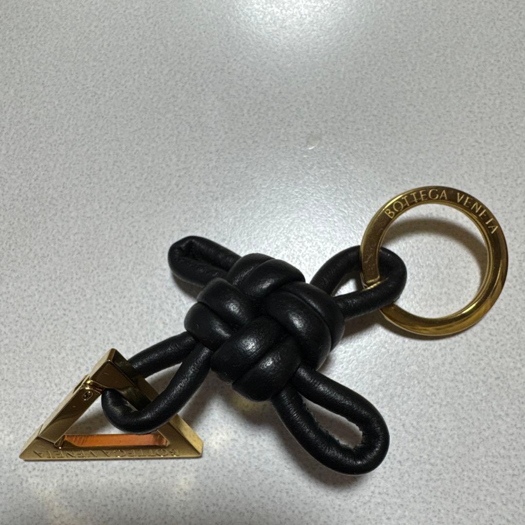 Bottega Veneta キーリング ブラック・ゴールド