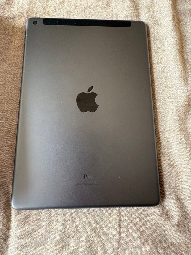 Apple iPad第8世代 スペースグレー セルラーモデル 箱付き