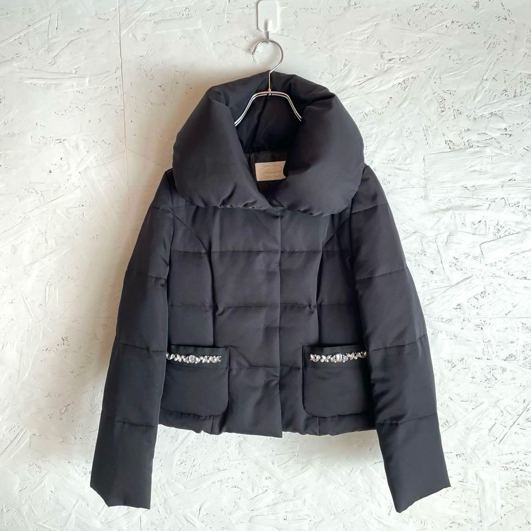 【Aveniretoile】ビジューポケットショートダウンコート　黒　34
