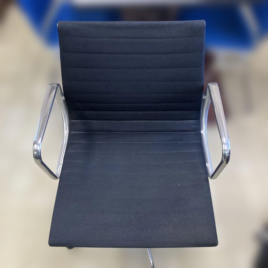 ハーマンミラー　Herman Miller アルミナムチェア