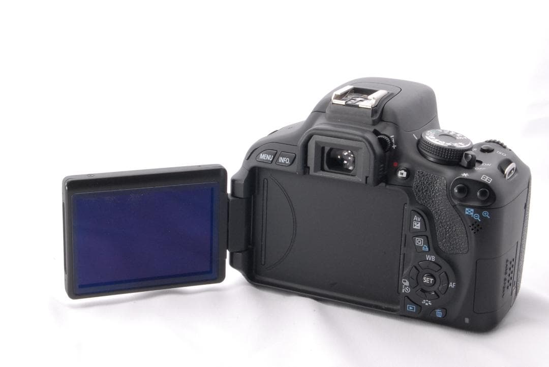 Canon EOS Kiss X5 標準レンズ18-55mm 一眼レフカメラ