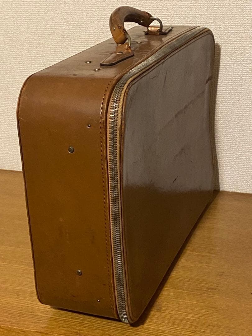 旅行用小型トランク（ヴィンテージ）