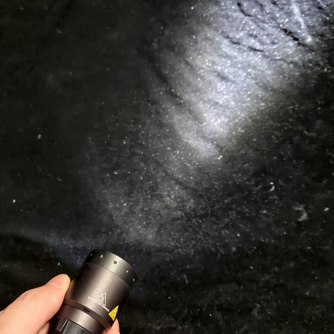 LED LENSER P7R Signature 懐中電灯