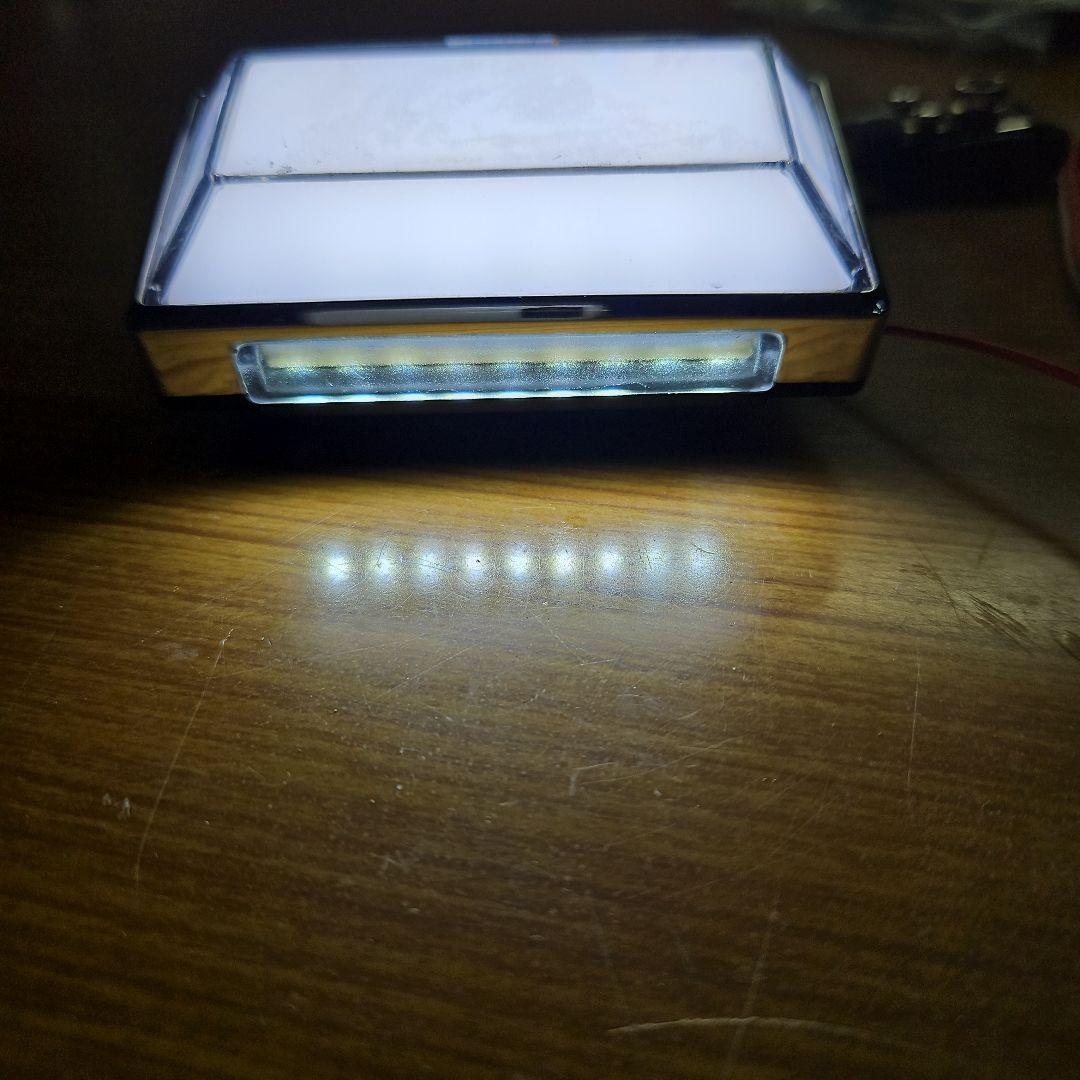 トラックサイドマーカーステー付き