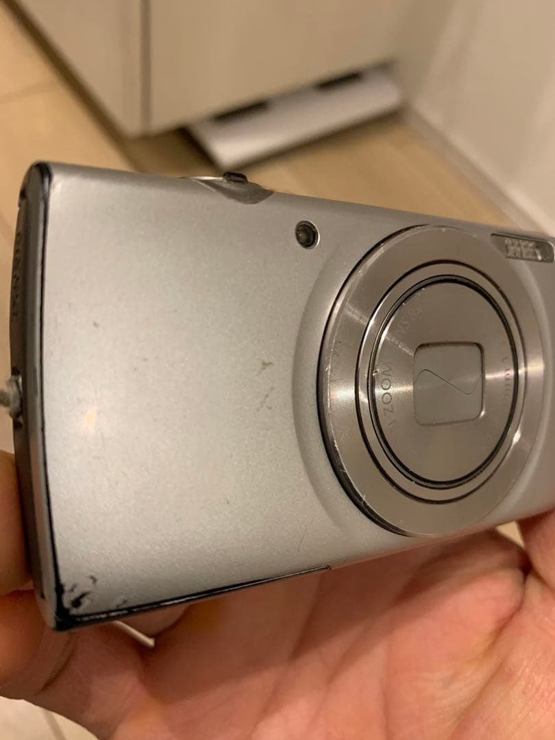 Canon IXY180 PC2275 シルバー デジタルカメラ