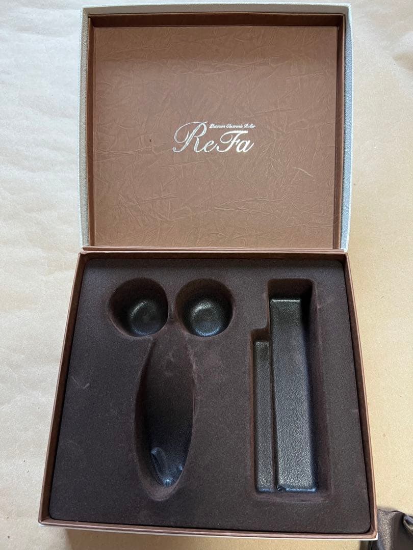 未使用　リファ　美容機器　カラット