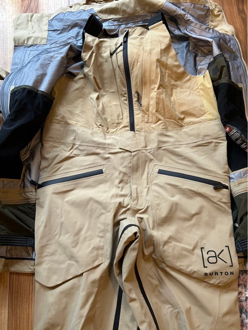Akki 様BURTON GORE-TEX3L上下セット