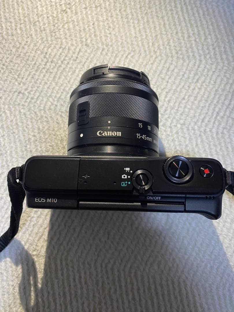 【お値下げ中★】Canon EOS M 10ミラーレス一眼 15-45mm
