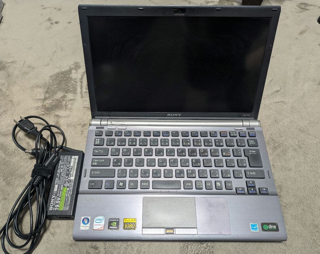 SONY VAIO VGN-Z70B（PCG-6X4N）