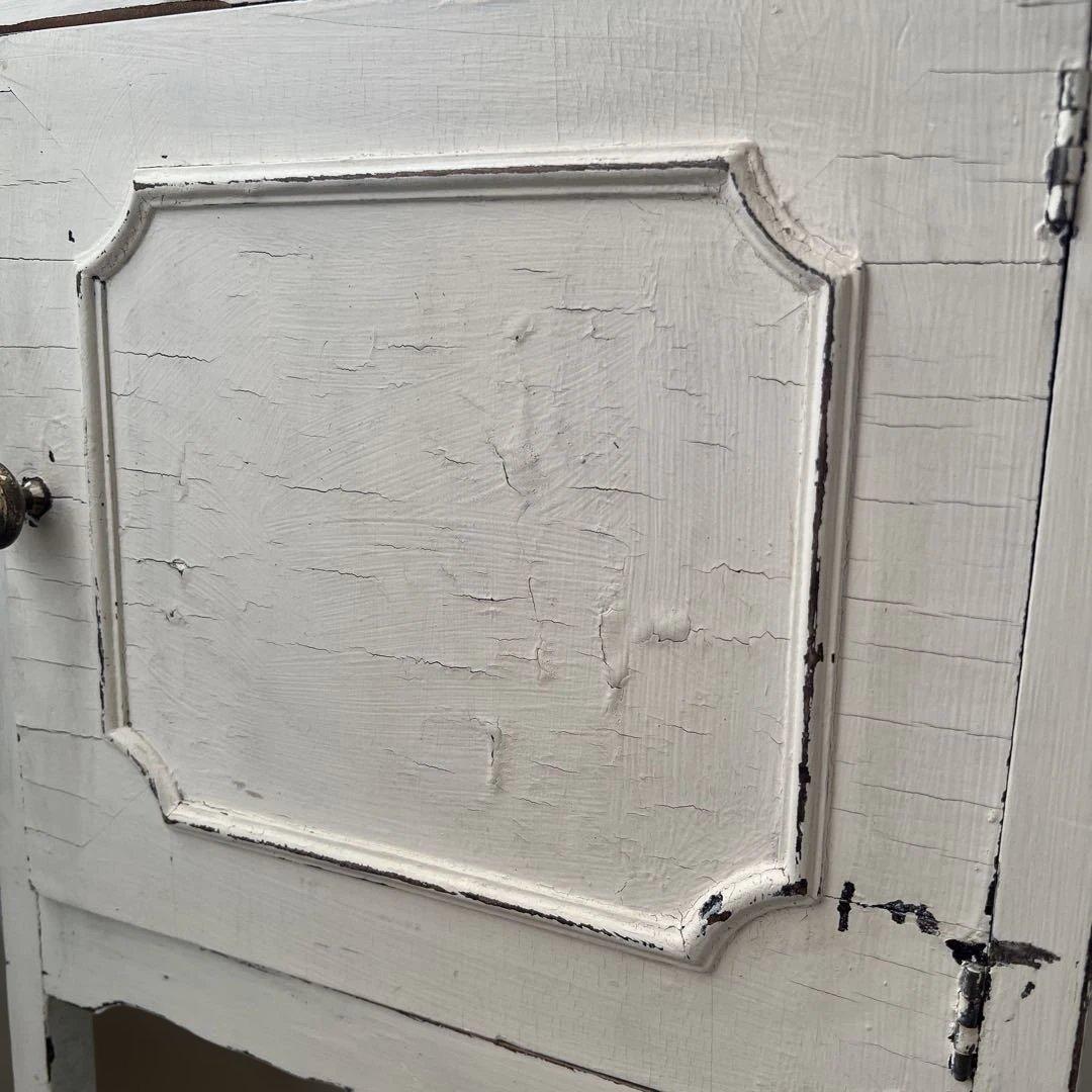 フランスアンティークキャビネット