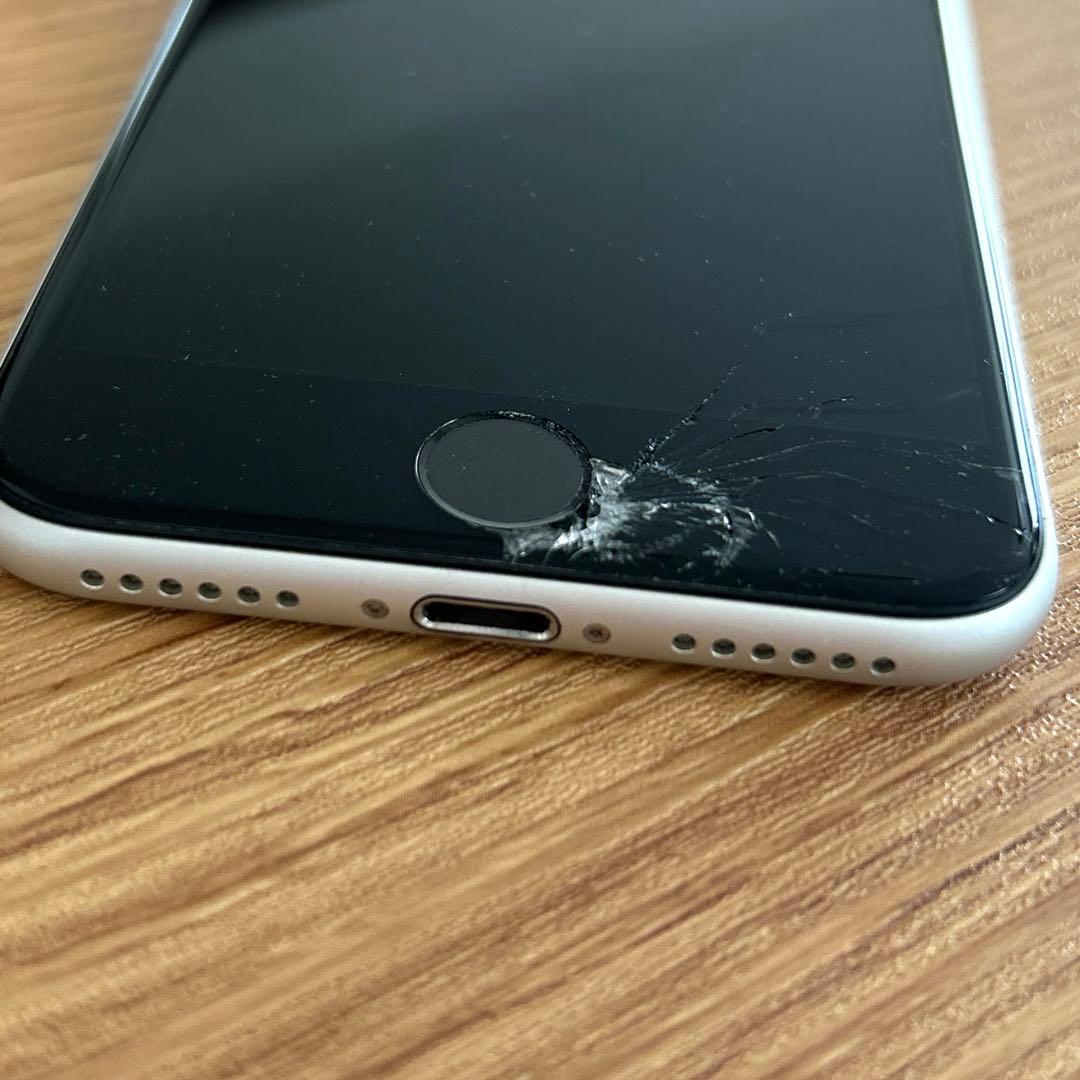 iPhone se2　第二世代　ホワイト　64GB 画面傷あり
