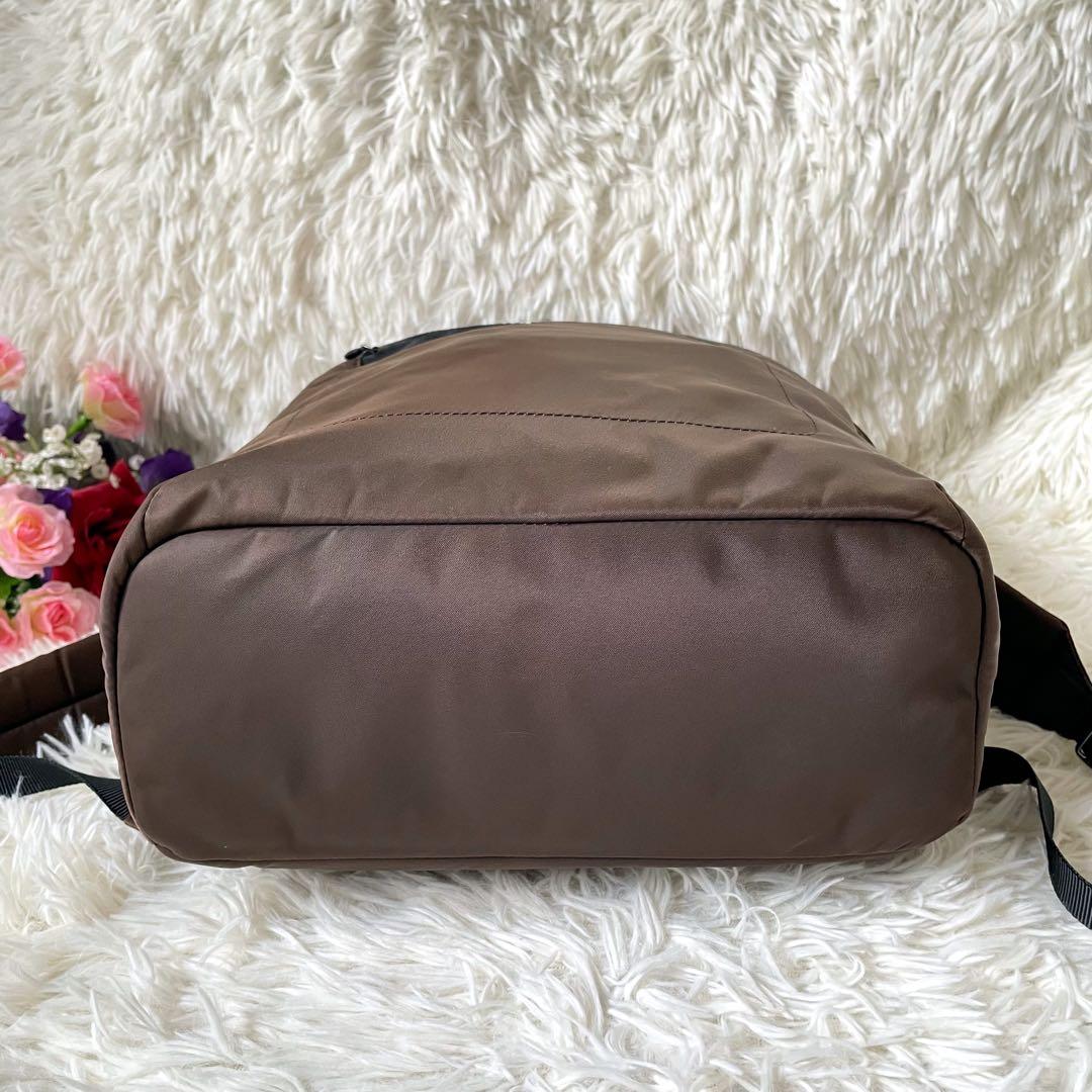 agnès b. アニエスベーナイロンリュックバックパックブラウン系