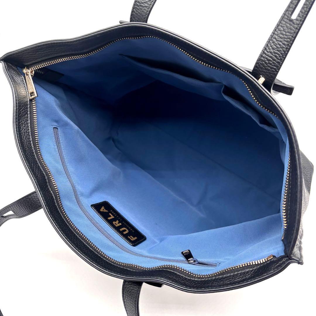 ✨美品✨フルラ　ジョーヴェ　トートバッグ　　A4可　2way　舟型　自立　黒