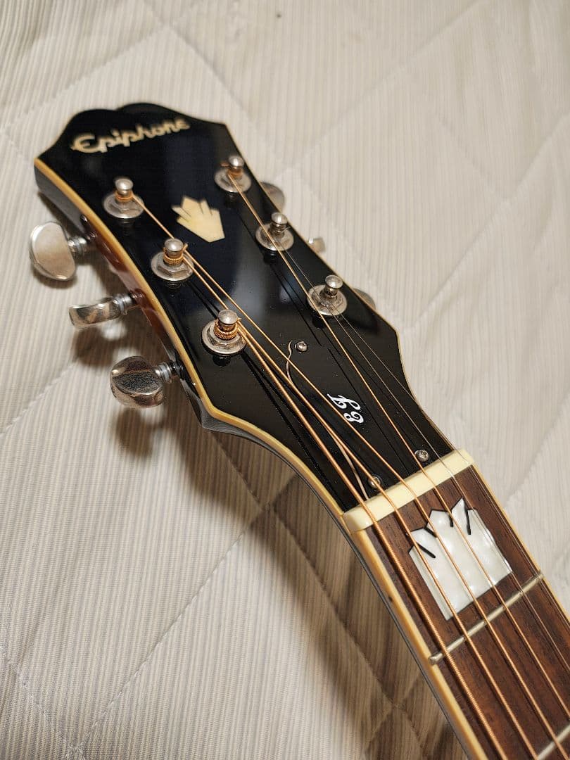 Epiphone EJ-200CE/VS専用ケース付