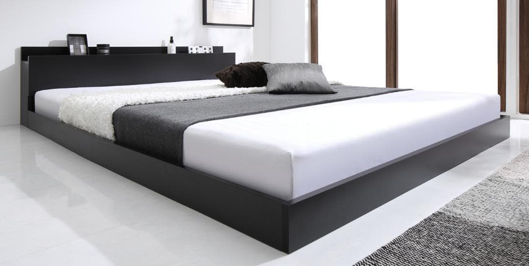 セール！新品 送料込み セミダブルベッド マットレス付 棚 コンセント付 SG